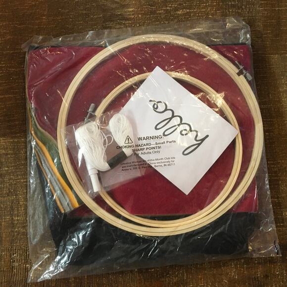 Floral Hoop Art Kit Annies Creative Woman Embroidery Sewing Needlepoint NIP Rose - Picture 3 of 3